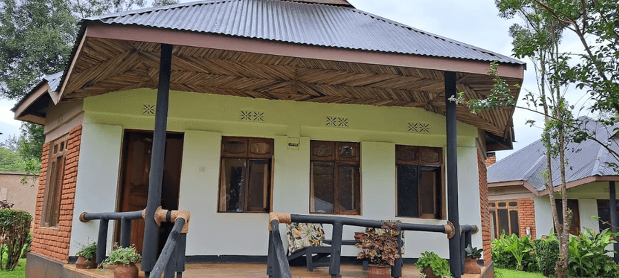 Cozy cottage at Marera Valley Lodge with a private veranda, garden surroundings, and traditional design in Karatu, Tanzania
