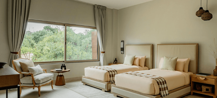 twin beds